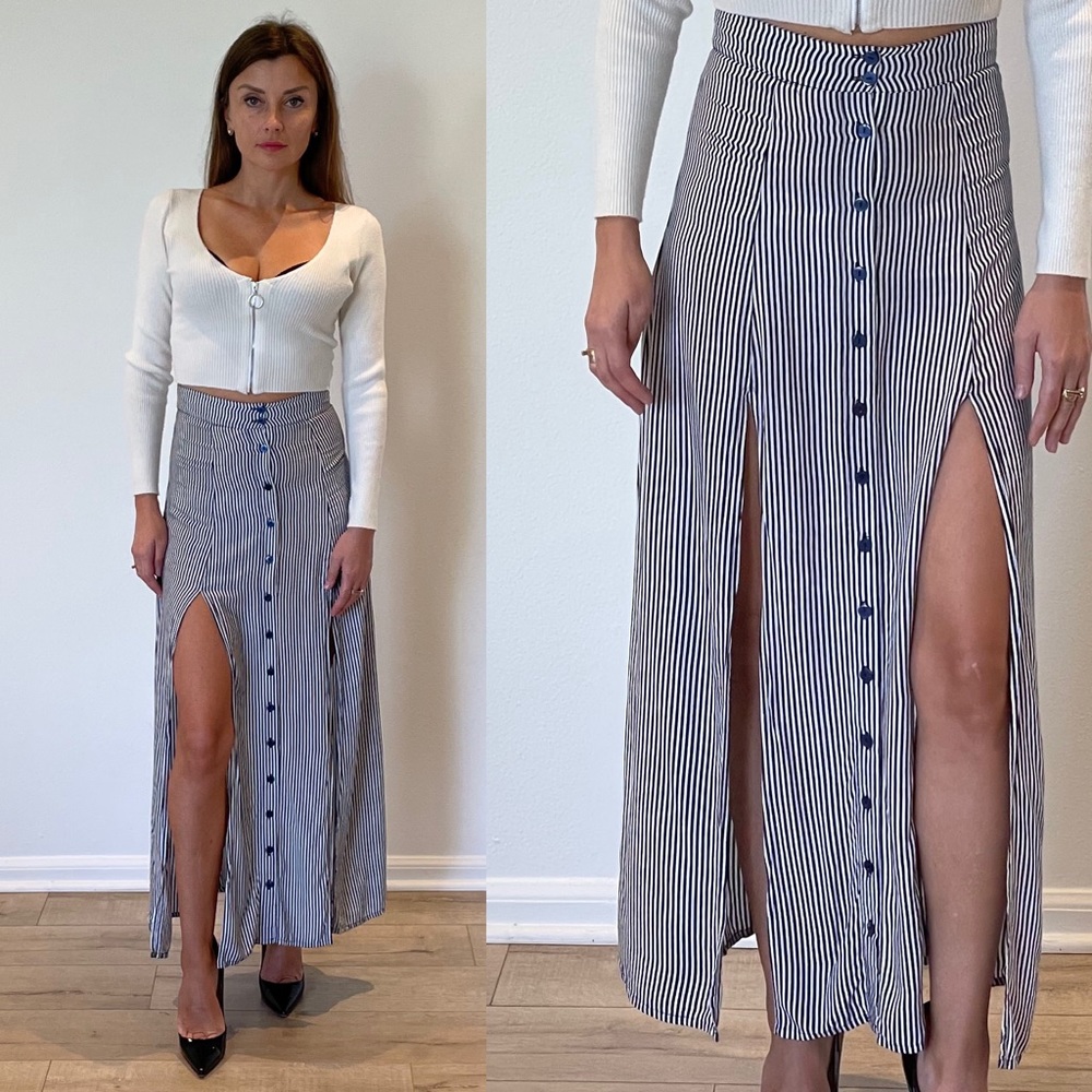 Lilya Blue & White Stripped Split Thigh High Skirt XS